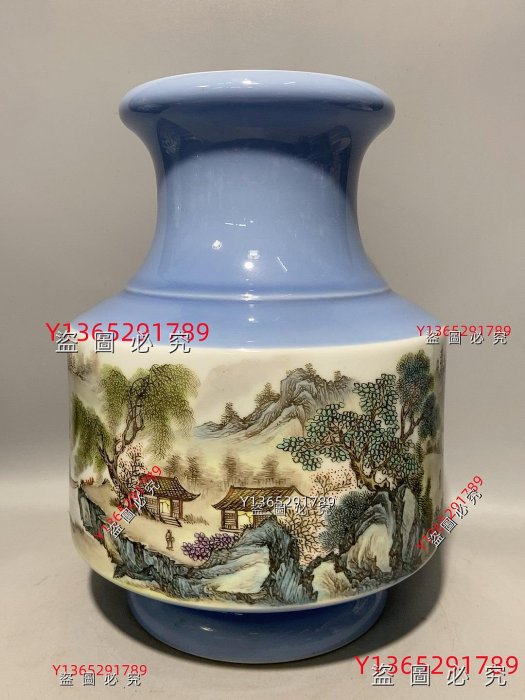 1964美研室-景德鎮藝術瓷廠出品，天青釉粉彩山水人物風景圖尊瓶，一九