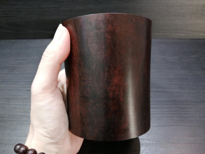 多藝多]印度小葉紫檀野生老料帶金星筆筒約高10圓9cm 收藏價7500