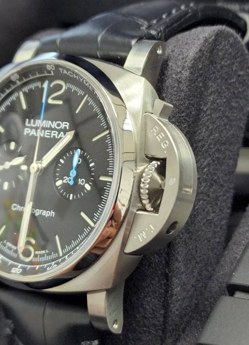 【現貨】PANERAI 沛納海 Luminor PAM1109 黑面 44mm 22年 計時 Pam1218 | Yahoo拍賣