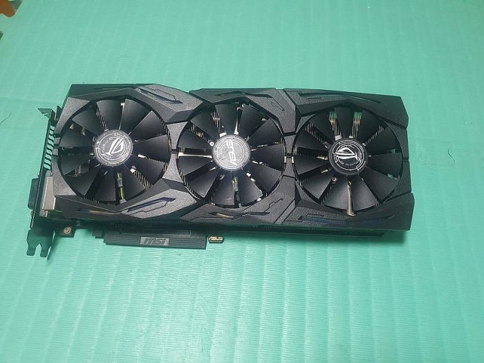 【降價出清】華碩STRIX-GTX1060-O6G-GAMING