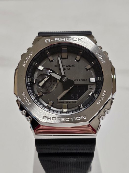 [二手極新97新]CASIO G-SHOCK 金屬時尚農家橡樹計時錶/銀/GM-2100-1ADR