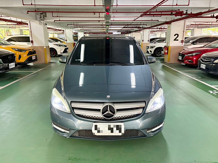 實車實價可分期Benz B200德國精品代步小車