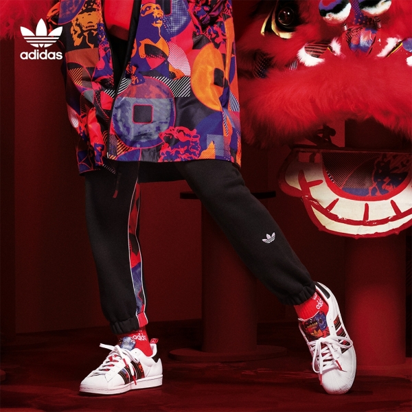 Adidas ORIGINALS CNY 男裝長褲褲腿圖案毛巾布口袋棉質農曆新年易烊千