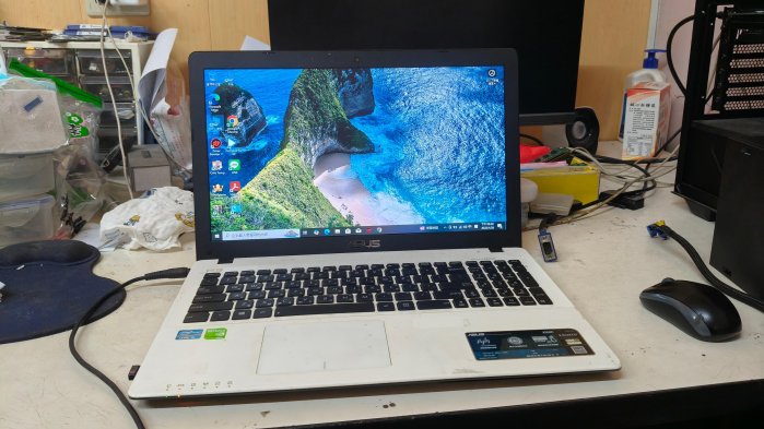 華碩X550CC+i5-3337U+D3-8G+NV720-2G獨顯+128G-SSD+W10