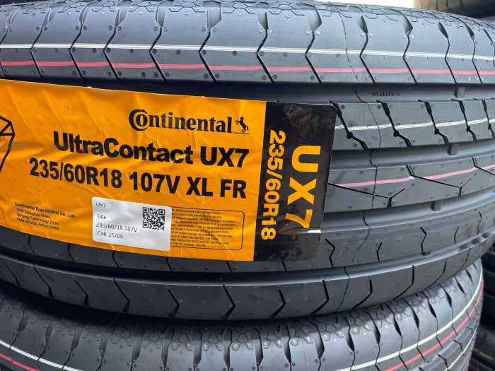百世霸專業定位 德國馬牌輪胎 ux7新花紋 235/60/18 舒適高哩程4250/完工 volvo crv rav4 米其林 primacy suv+ 倍耐力