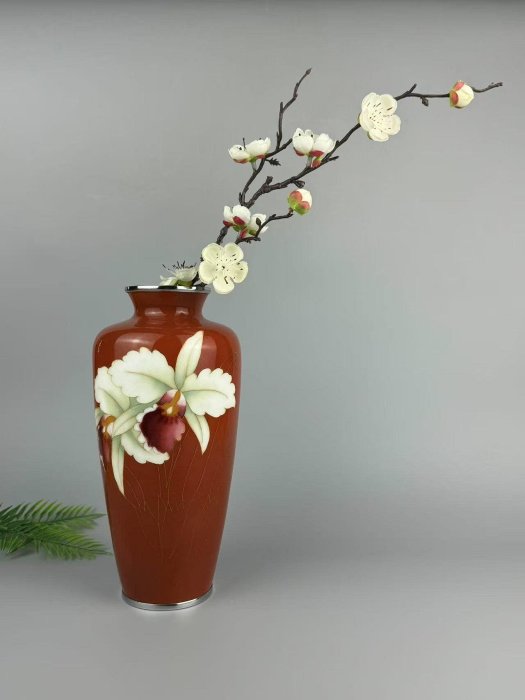 嚴選日本七寶燒銅胎花瓶，古雅大方適合插花裝飾，重1158克。收藏推薦