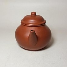 已讓〕珍藏早期宜興紫砂壺，荊溪惠孟臣製。水平壺。7孔。100CC
