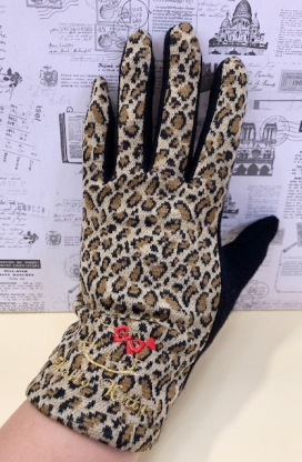 【震撼精品百貨】Hello Kitty 凱蒂貓~成人保暖手套《豹紋》*89140