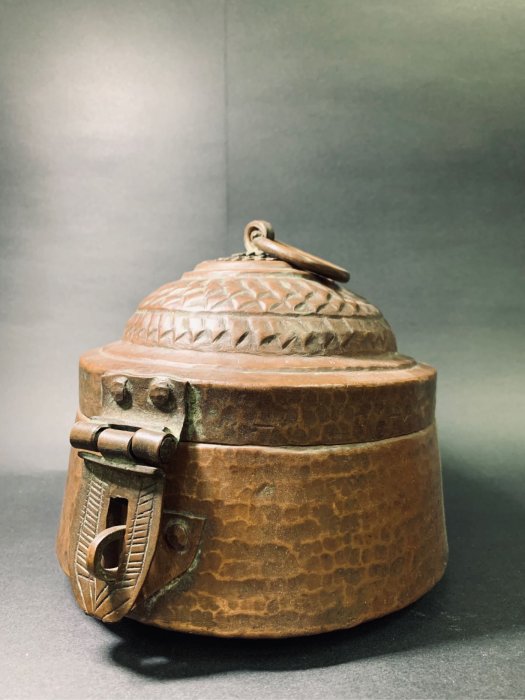 高麗銅器　蓋付杯器　骨董品 緬甸古董老件老銅器掀蓋式純手工製作銅器器皿| Yahoo拍賣