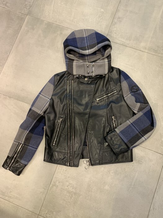專櫃正品  Gucci 騎士風 短版小羊皮 皮衣 size( 52L)   無可挑剔的質感 識貨者請把握