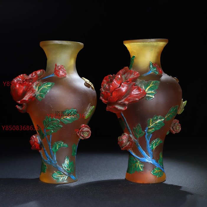 舊藏琉璃花開富貴花瓶擺，肚腹寬15厘米高22厘米，重6100克，80，加，自