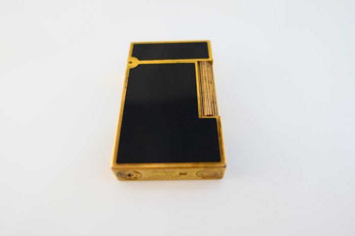 [吉宏精品交流中心]S.T.Dupont 都彭 黑色 二手 打火機(1)