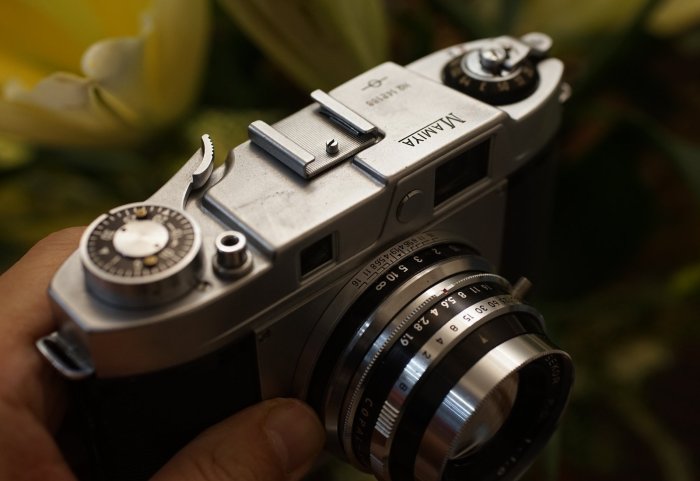 售】稀有Mamiya35 48mm F1.9 RF大光圈經典旁軸相機附送原廠相機皮套