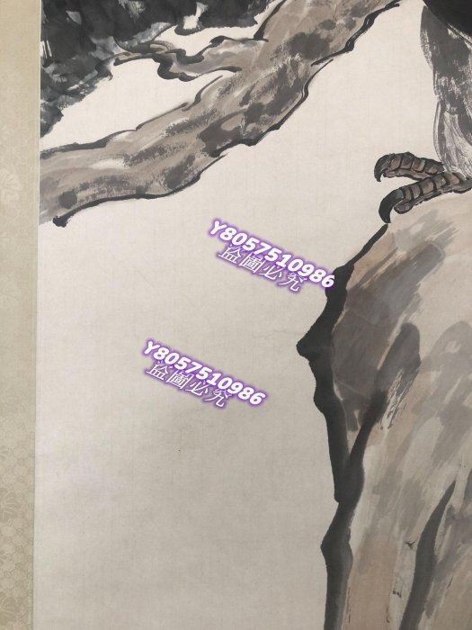 可議價）-徐悲鴻雄鷹圖立軸，手工裝裱，紙本手繪。畫心尺寸137*69厘米