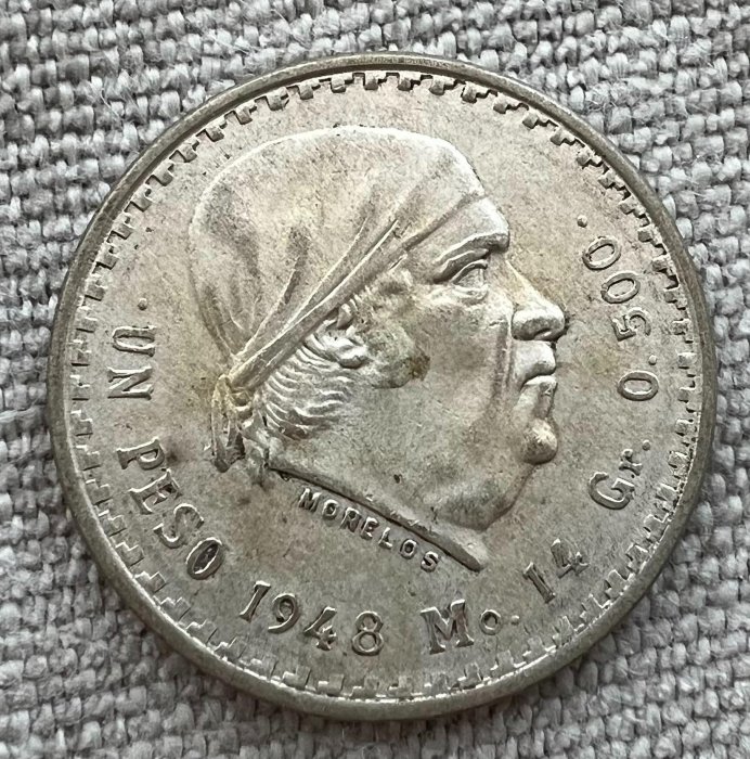 嚴選1948年墨西哥1比索銀幣，重達14克，純度50%銀，為罕見流通幣種