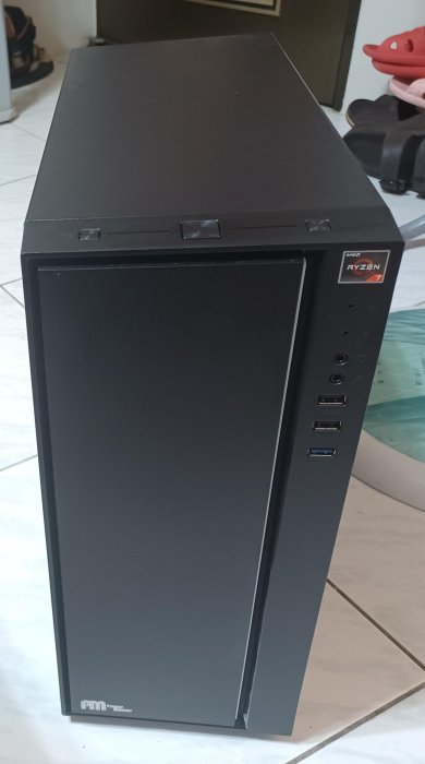 ╭✿㊣ 二手 Power Master 亞碩N9 髮絲紋面板,RGB燈效 桌上型電腦空機殼 機箱/主機/桌機 前置USB孔 特價 $699  ㊣✿╮