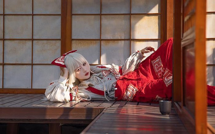 森森仙コスプレ東方Project コスプレ藤原妹紅 コスプレ衣装 森森仙コスプレ東方Project コスプレ藤原妹紅 コスプレ衣装