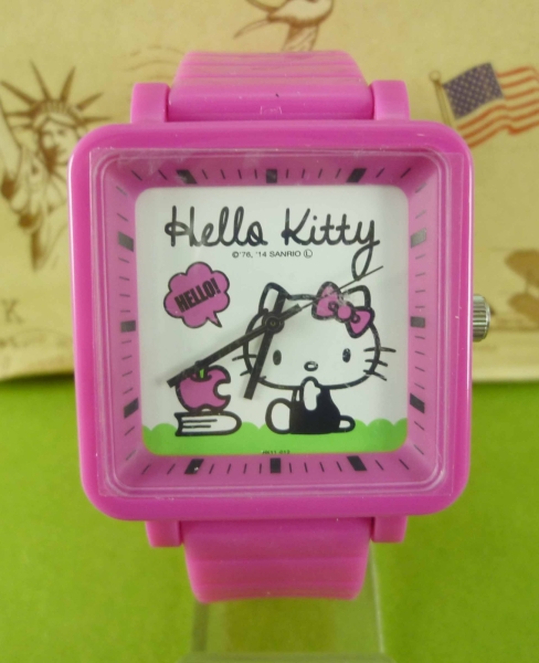 【震撼精品百貨】Hello Kitty 凱蒂貓~電子錶-蘋果桃【共1款】