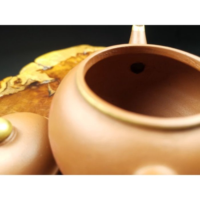 宜興紫砂壺 壺風茶道~S240《宜興紫砂描金彩繪手工水平壺》約230cc早期宜興