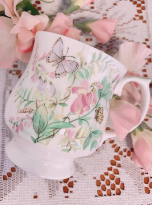【二手】Elizabethan骨瓷馬克杯蝴蝶豌豆花圖案小清新  *圖案swee 中古 舊貨 老物件-24821