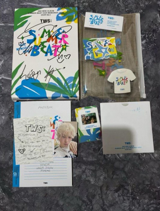 嚴選TWS mini summer beat TWS親筆簽名專輯，配備完整周邊商品歌詞本