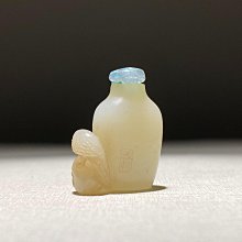 清和田玉白玉喜鵲蘭花紋袖珍鼻煙壺掌玩鼻煙壺古玉老玉老和田玉梅