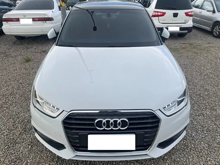 【RLin嚴選車庫】2015款 Audi A1 白色 售價22萬8