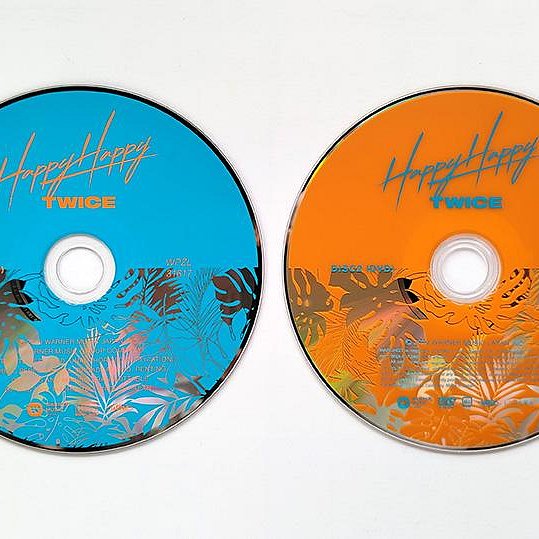 TWICE：Happy Happy（CD+DVD ）／THE STORY BEGINS【有IFPI】 | Yahoo拍賣