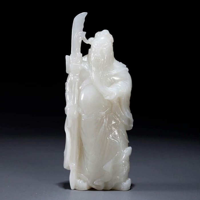 嚴選和田白玉關公雕像，細膩工藝長4.5cm，高11.5cm，重189g，適合收藏