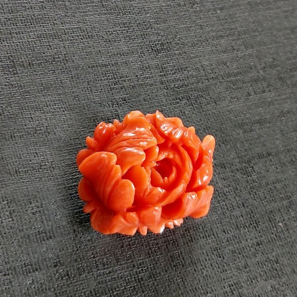 ☆采鑫天然寶石☆ **富貴花開**~~頂級天然珊瑚雕刻件~~牡丹花雕刻~極美