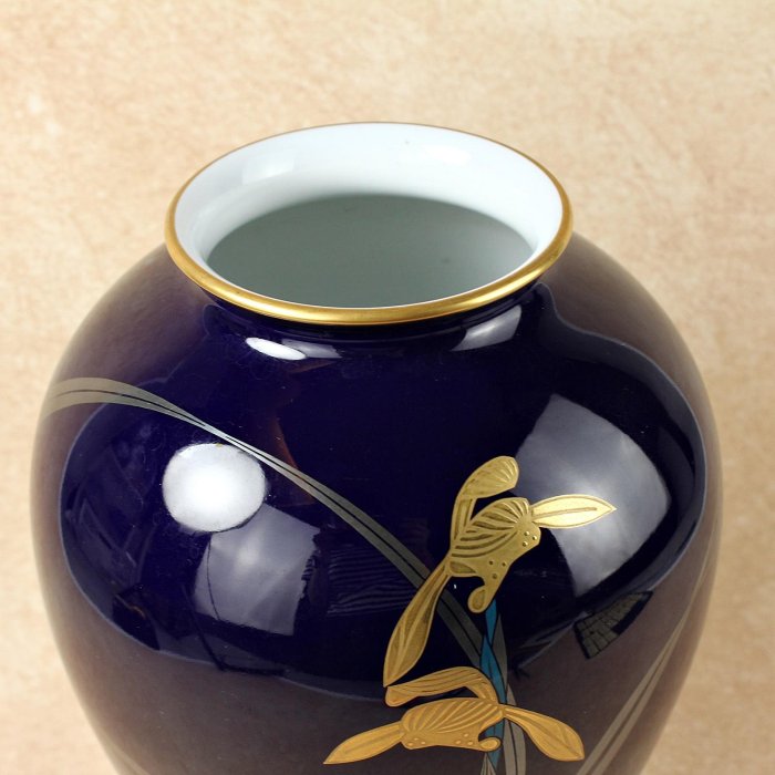 桑園の】日本極品香蘭社湛藍琉璃釉金彩春蘭24公分壺型花瓶花器D