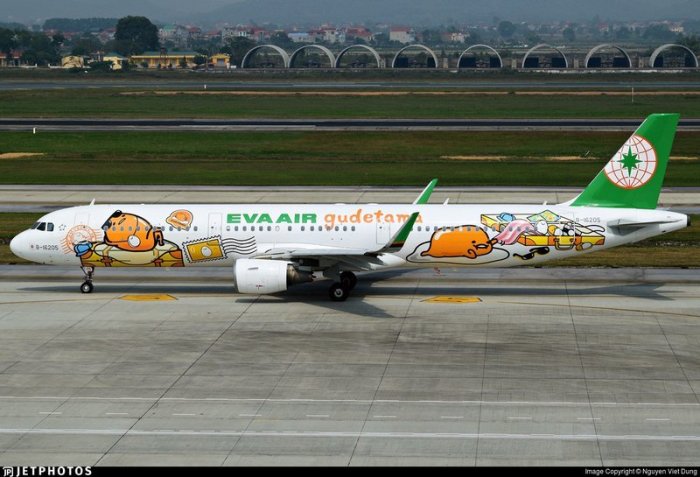 Jc wings エバー航空　A321 B-16216 1/200 LH2095 Jc wings エバー航空 A321 B-16216 1/200 LH2095 【公式通販】