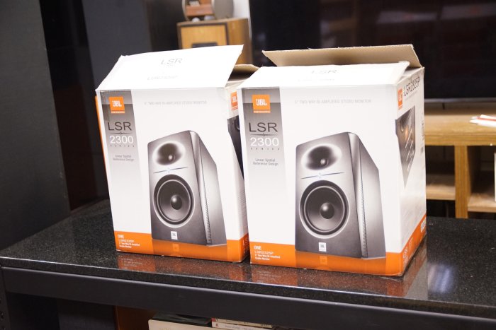 Jbl Lsr2300 Jbl Lsr2325p Price Manual Jbl Lsr 2300 Series 一元音響