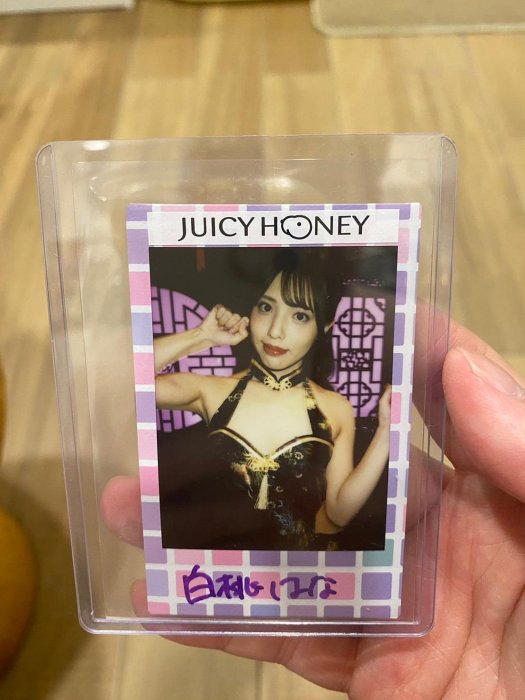 juicy honey plus17 旗袍主題 白桃花 格子拍立得