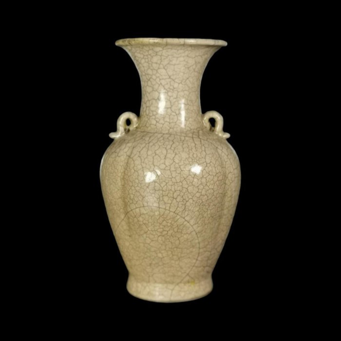 南宋 哥窯米黄釉花瓶 中国美術lot:2302 叶英挺：南宋“官窑”