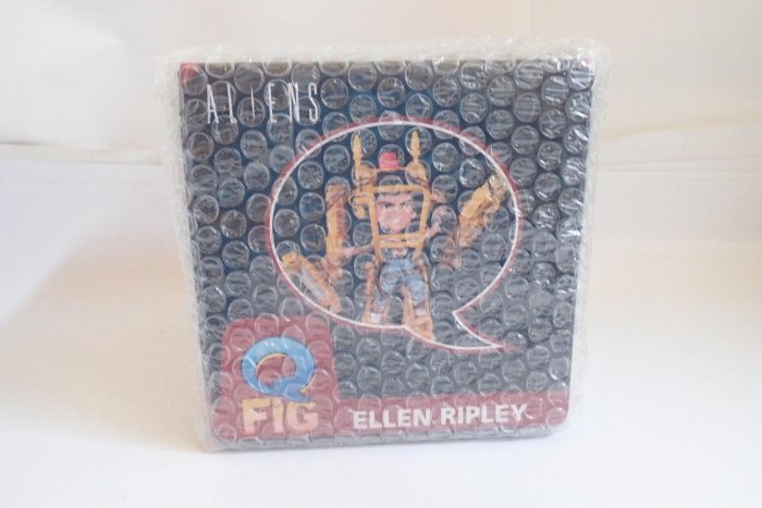 ( 052502 ) ALIENS ELLEN RIPLEY ( 未使用 盒裝 ) 標多少賣多少