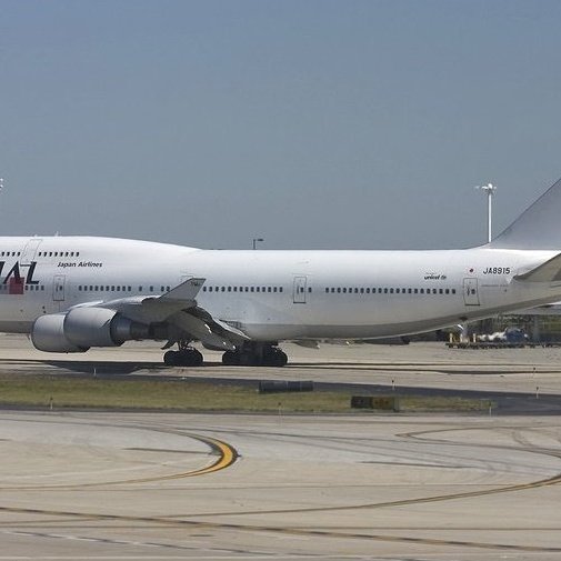 飛行夢想家**JC Wings 1/200 日本航空JAL Boeing 747-400 JA8915