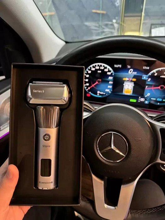 科明頓五刀頭往復式電動剃須刀男士2025年新款刮鬍刀專用全身水洗 【全新正品】科明頓KMD-S9Pro 往復