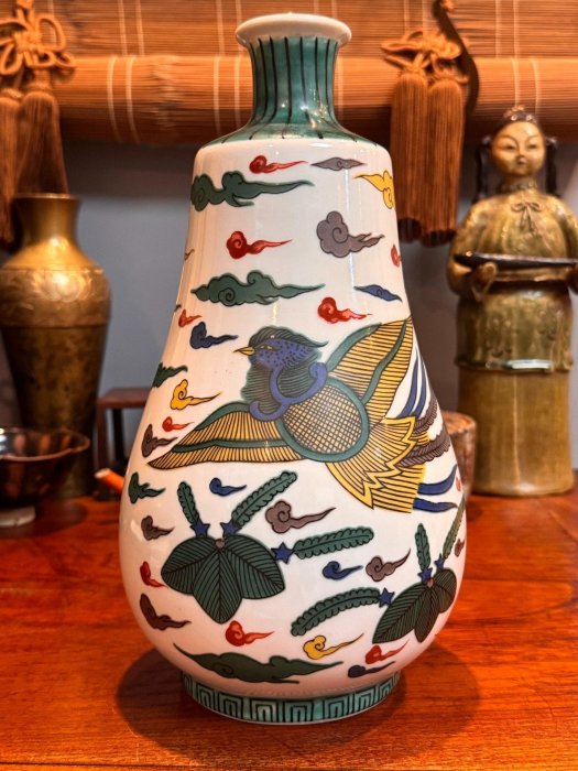 嚴選中古日本九谷窯鳳凰花瓶，手工精製典藏級品，紅黃綠彩繪祥雲紋