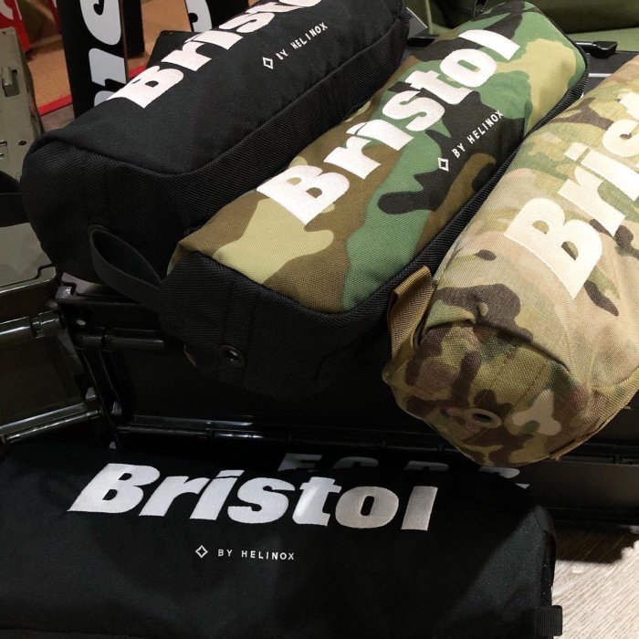 希望商店】FCRB F.C.Real Bristol HELINOX EMBLEM FOLDING BENCH 露營