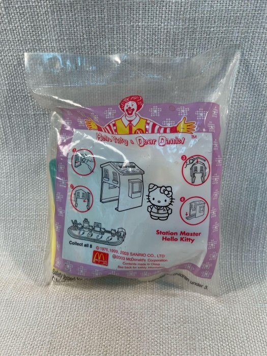 全新未拆封 麥當勞玩具 Hello Kitty 與幸福火車站