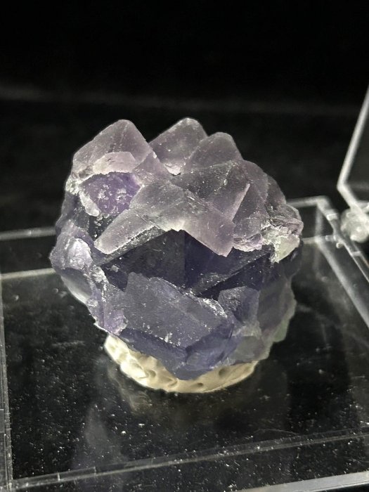 紫螢石-浙江武義八面體紫螢石#1~天然超美深紫色螢石原礦、標本| Yahoo拍賣