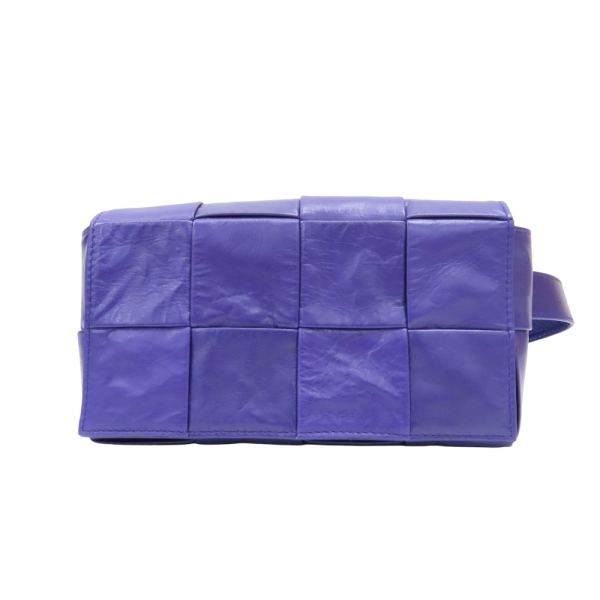 BOTTEGA VENETA BV 寶緹嘉 Cassette 胸包 腰包 紫色 編織羊皮 【二手名牌BRAND OFF】