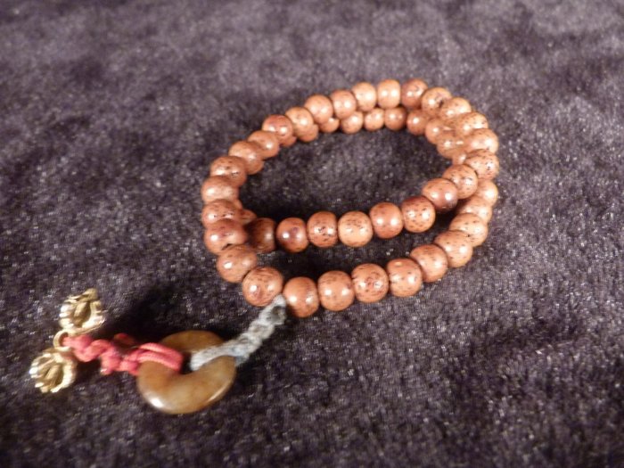 古玩軒~早期星月菩提.老星月菩提54顆佛珠唸珠.持珠(菩提子.菩提籽.鳳眼