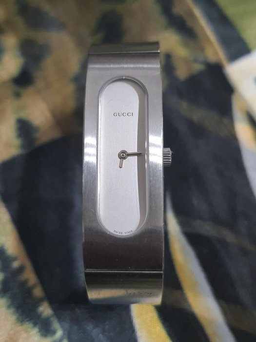 GUCCI古馳手環女錶
