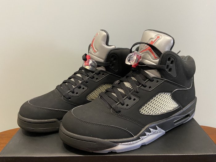 jordan 5 black metallic size 10.5
