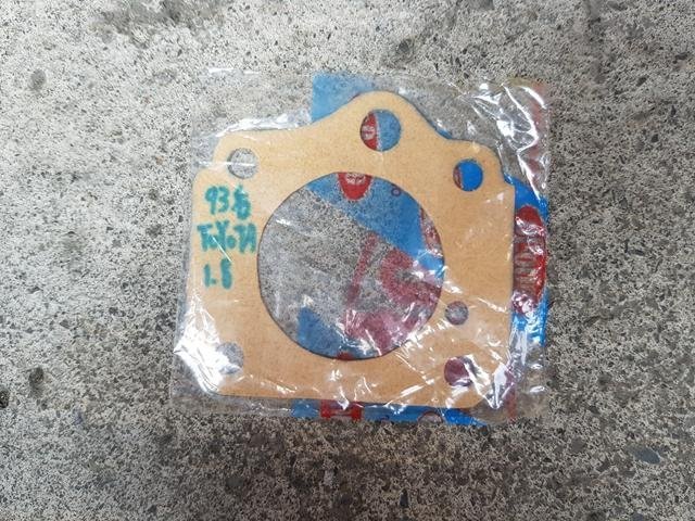 PREMIO 1.6,EXSIOR 1.6,COROLLA 1.8 93-97 節氣門墊片 台製全新品