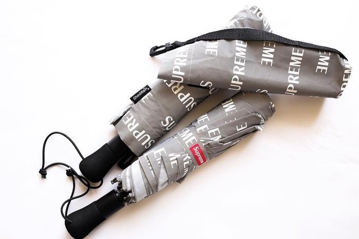 新品 Supreme Reflective Repeat Umbrella 傘 $_12.JPG?set_id=880000500F