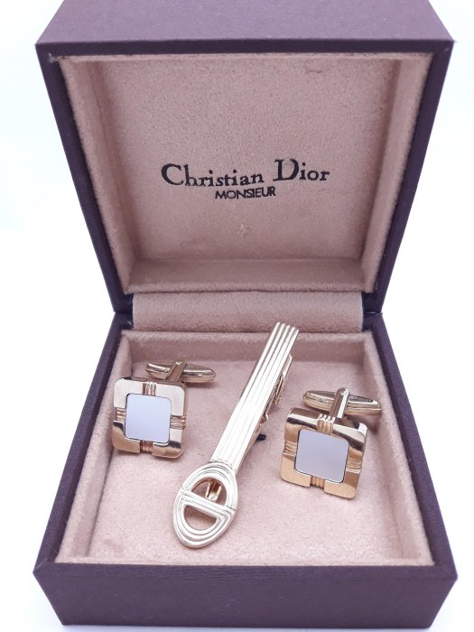 【Vivian 二手物】Dior( christian dior) 迪奧金色領帶夾及方形袖扣