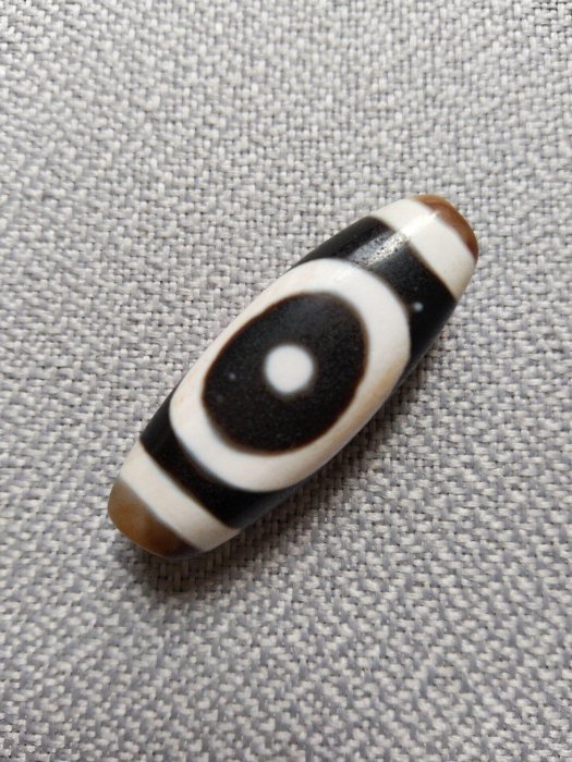 嚴選行運古法星辰天珠，編號x301，尺寸13x37mm，線條流暢紋路清晰